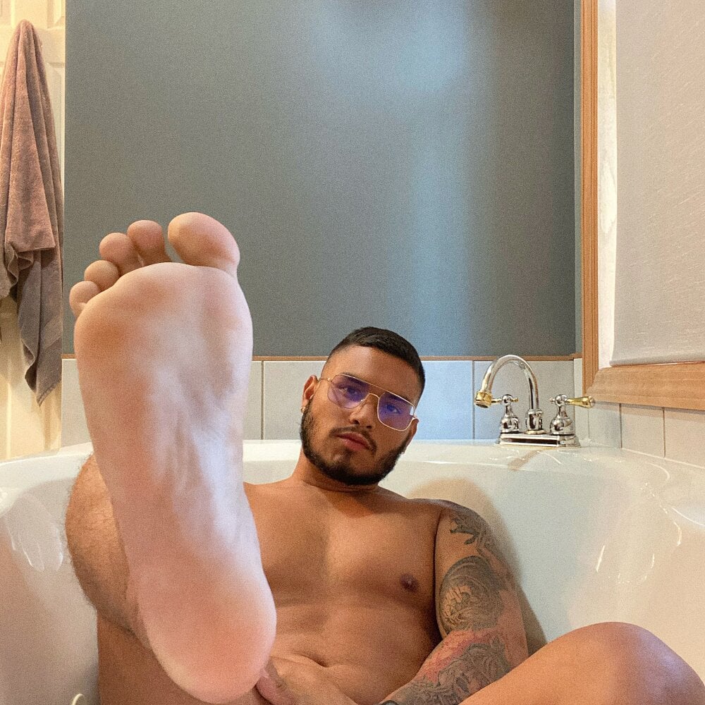 happysexyyoungboy11 from stripchat