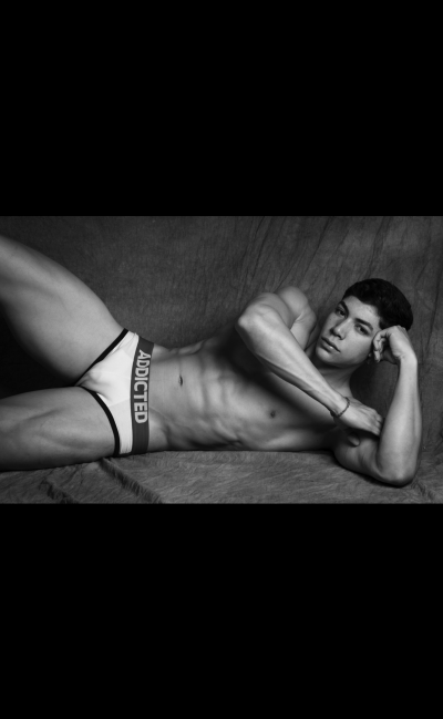 leo_campana from stripchat