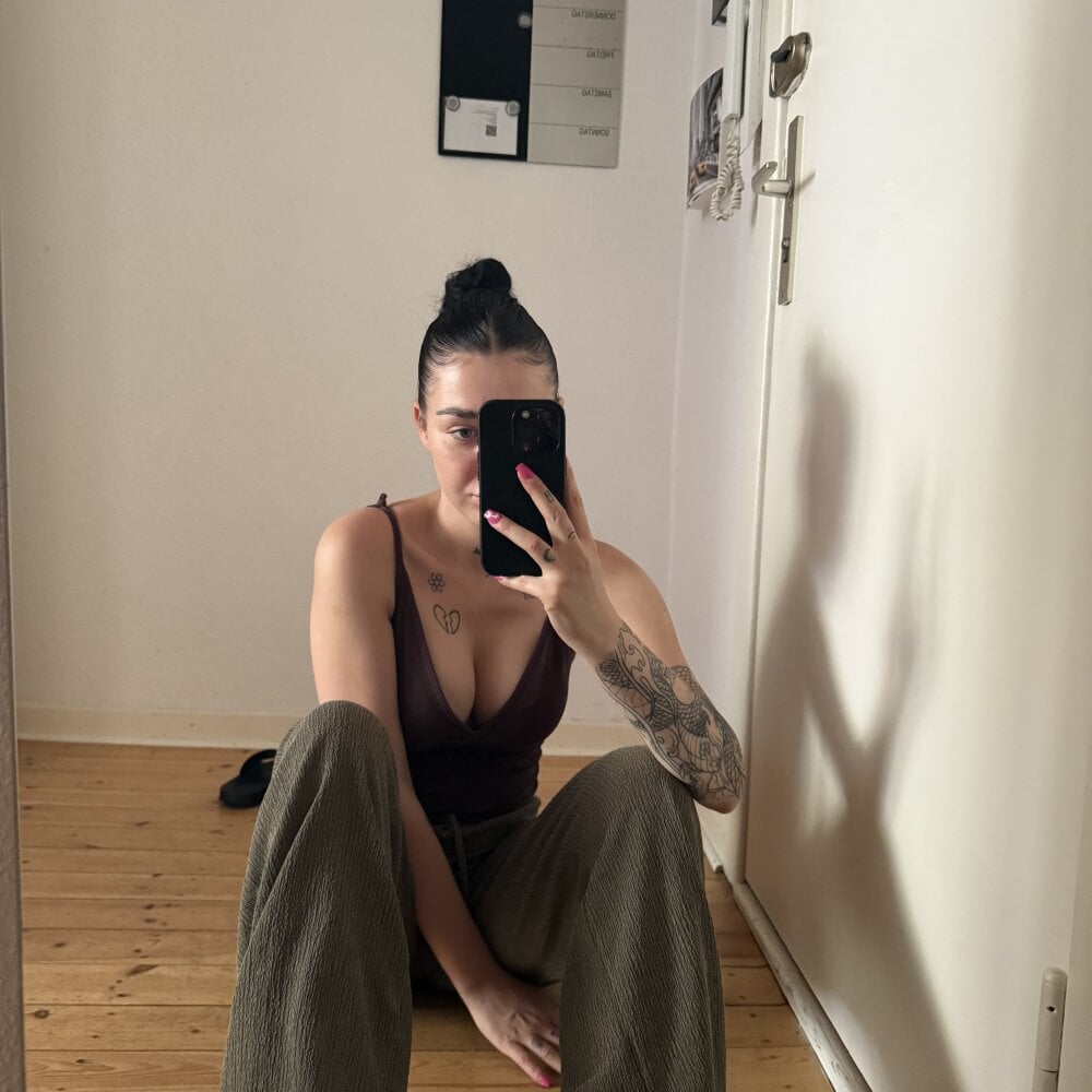 goddesslanaaa from stripchat