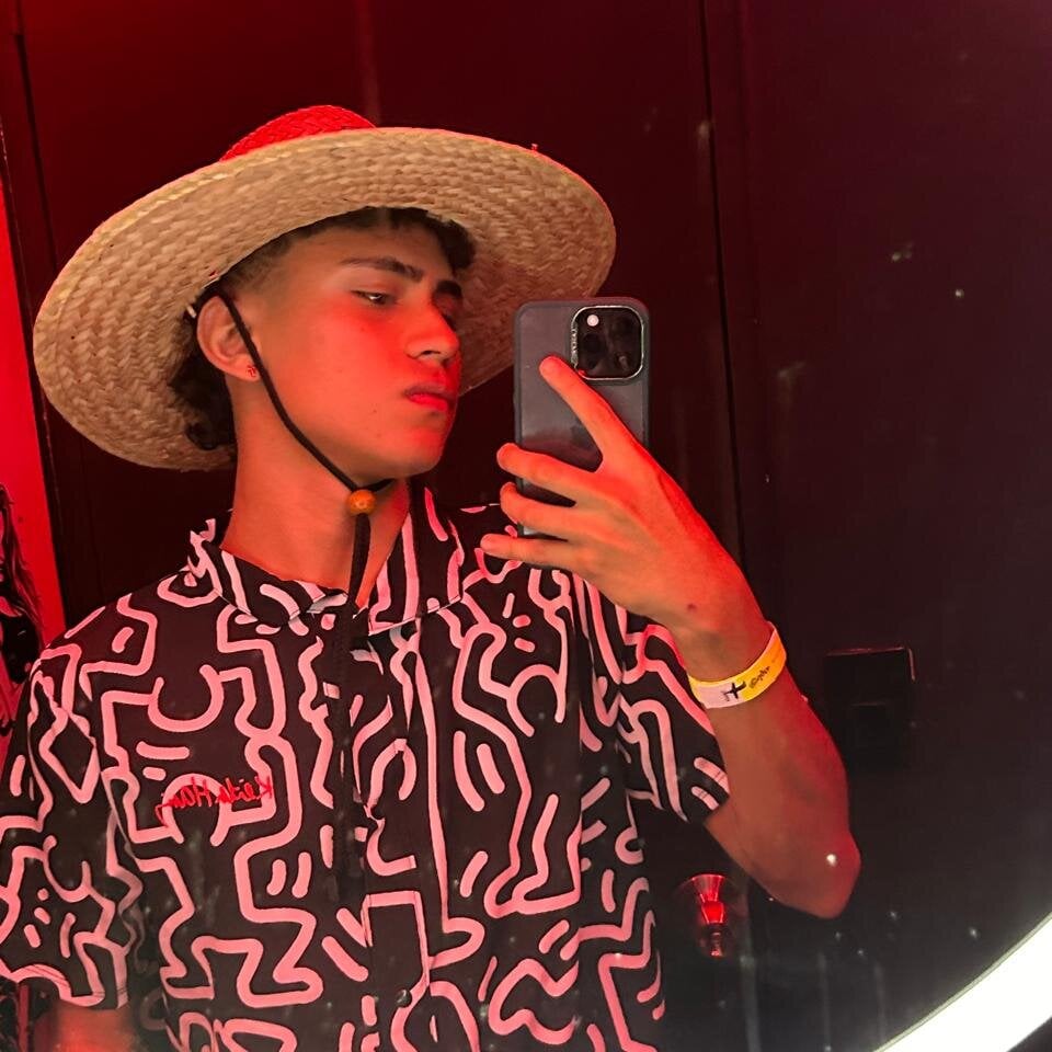 anthony_7_ profile