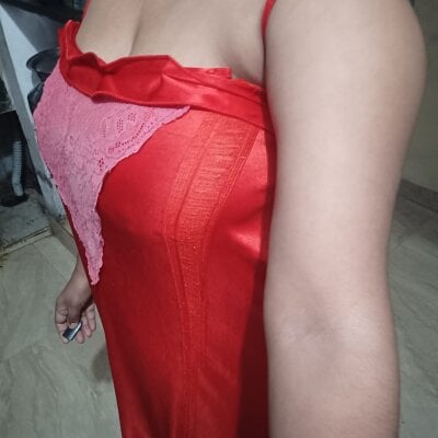 Lusty-radhika