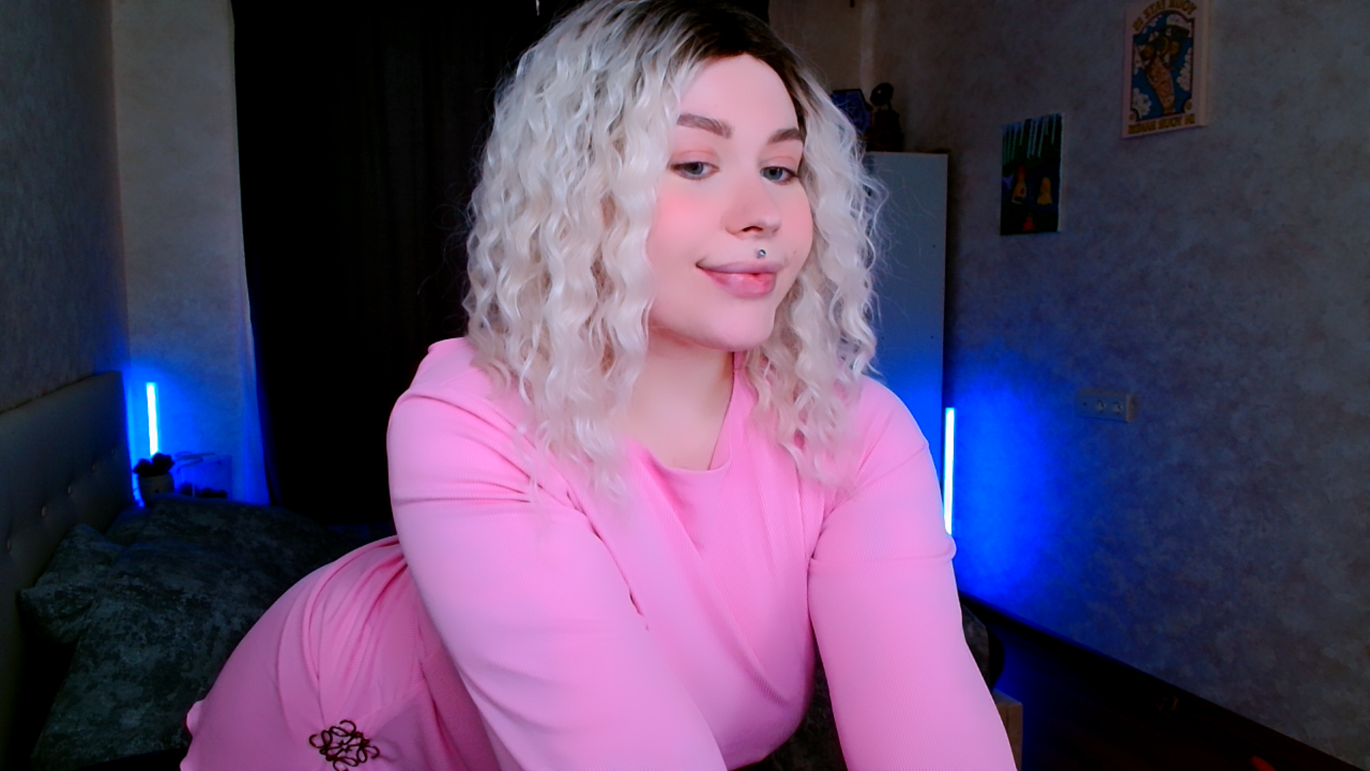 Astrea_Sensual