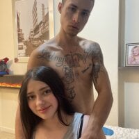 sexualcouple22's Offline Chat Room
