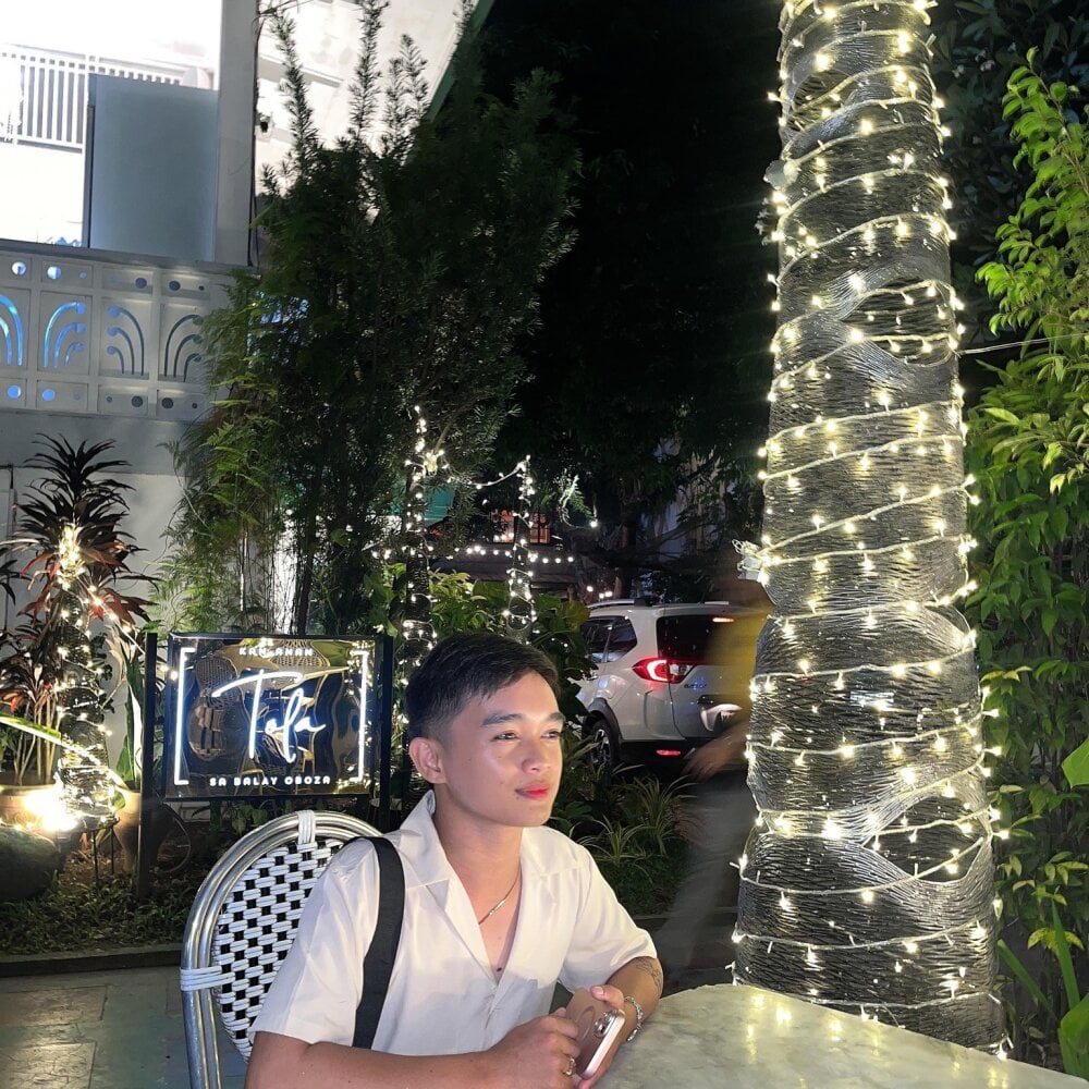 Sky_hot123's Offline XXX Chat