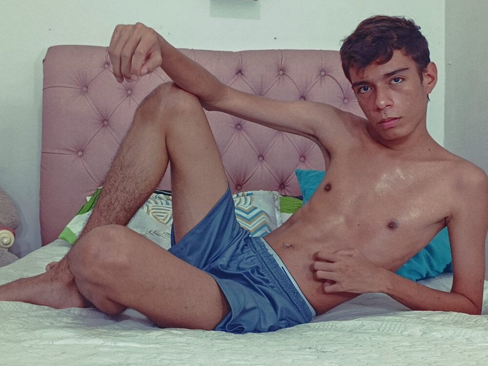 max_sweett profile