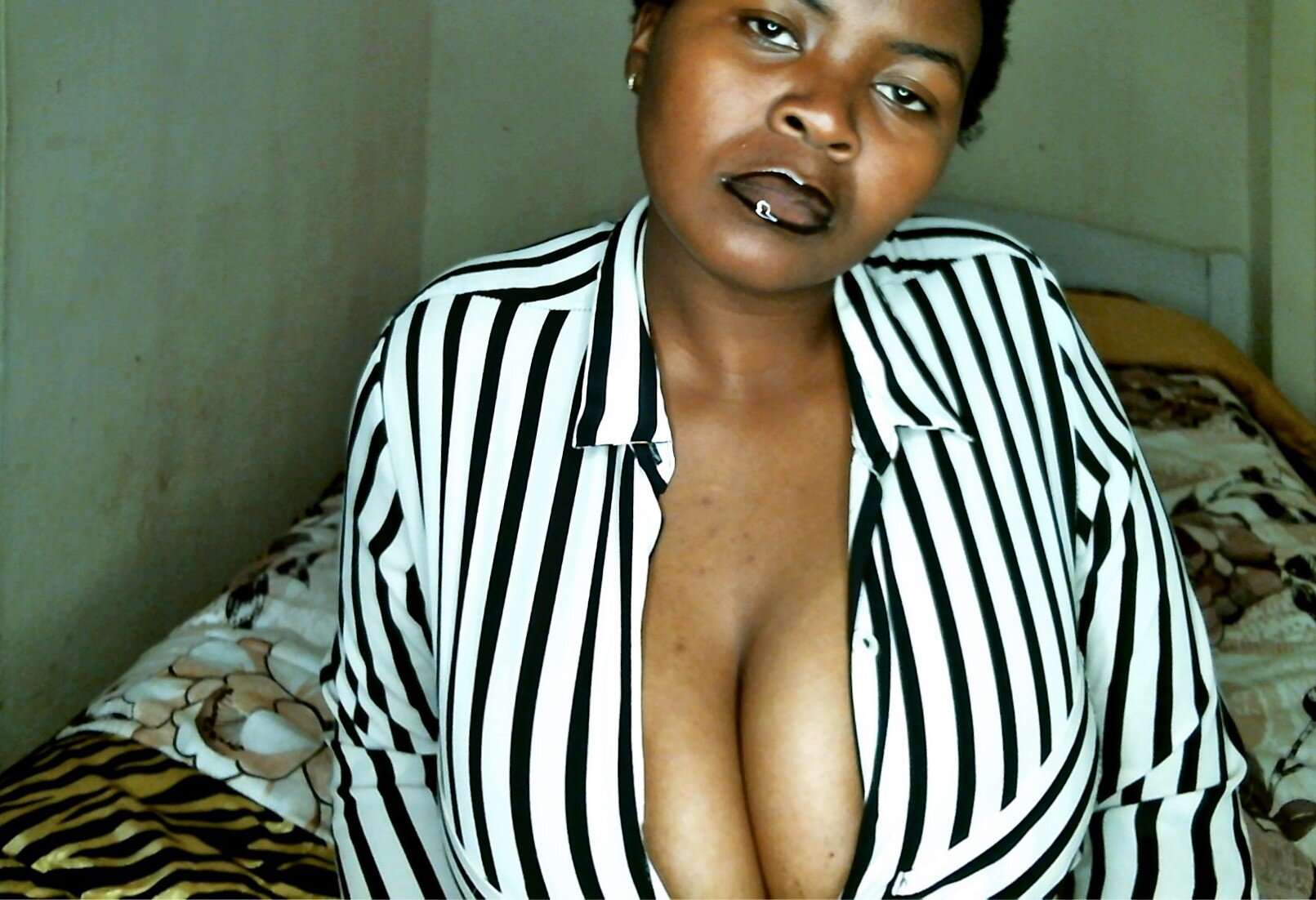 SexyPurity01