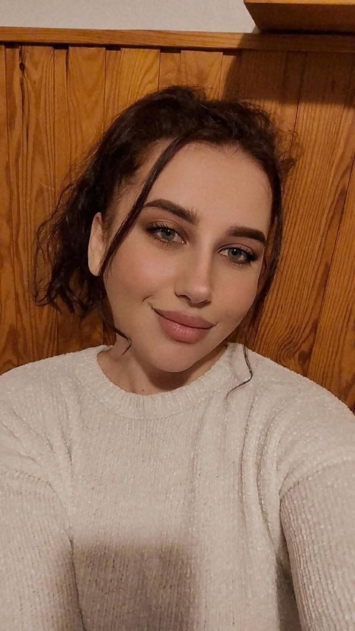 Vikki-mikki099