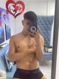 Ryan_Clark_'s webcam live show