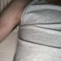 eltet12's webcam live show