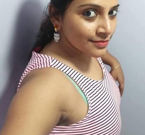 Hasini-Telugu live cam model at StripChat