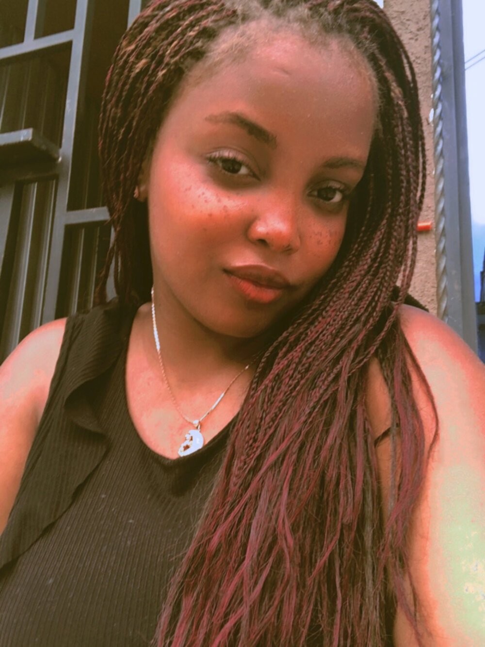 Live sex webcam photo for negralechona #289389405