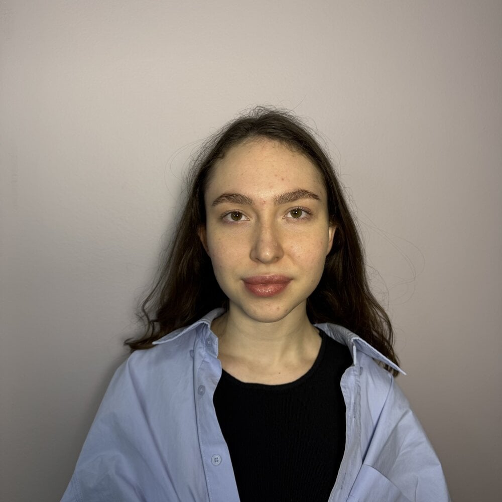 sexcityguide.com maxinelejune livesex profile in french cams