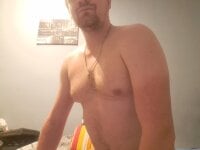 Clappingseling's webcam live show