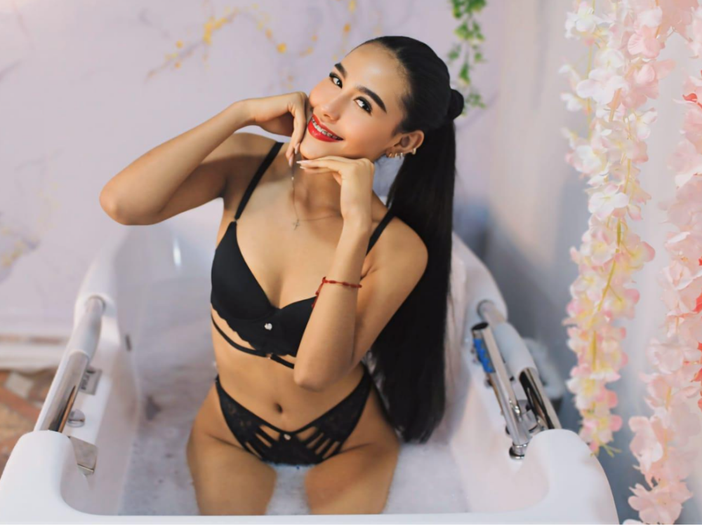eimy_luu's chat room