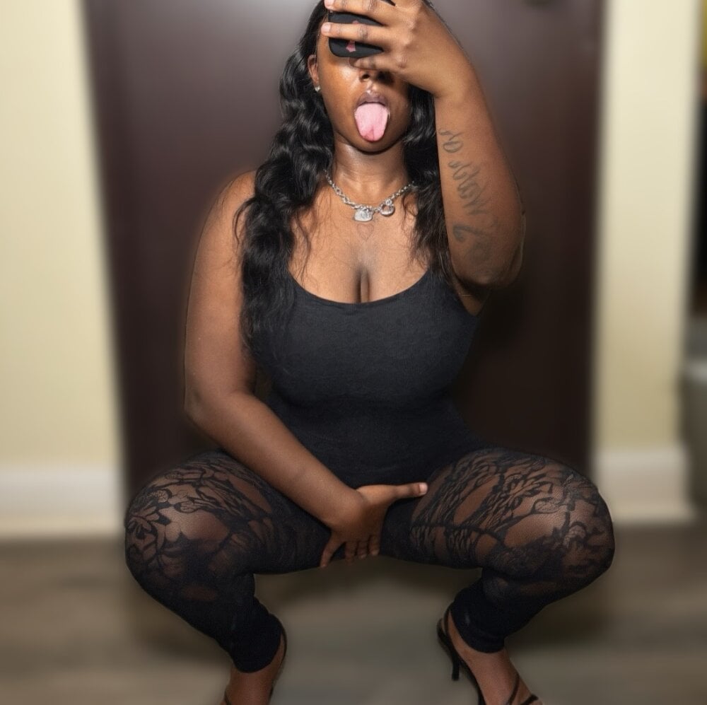 sapphiredadon's Offline XXX Chat