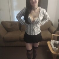 cutiewitabooty313's Offline XXX Chat