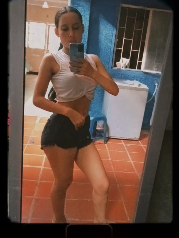 victoria_pro's most recent online preview