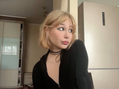 Candy__Soul - Stripchat Teen Cam2cam Doggystyle Girl 