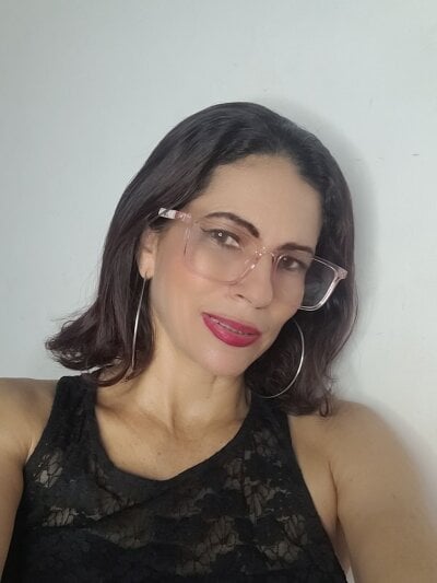 Alana_magck - Stripchat Lovense Cam2cam Deepthroat Girl 