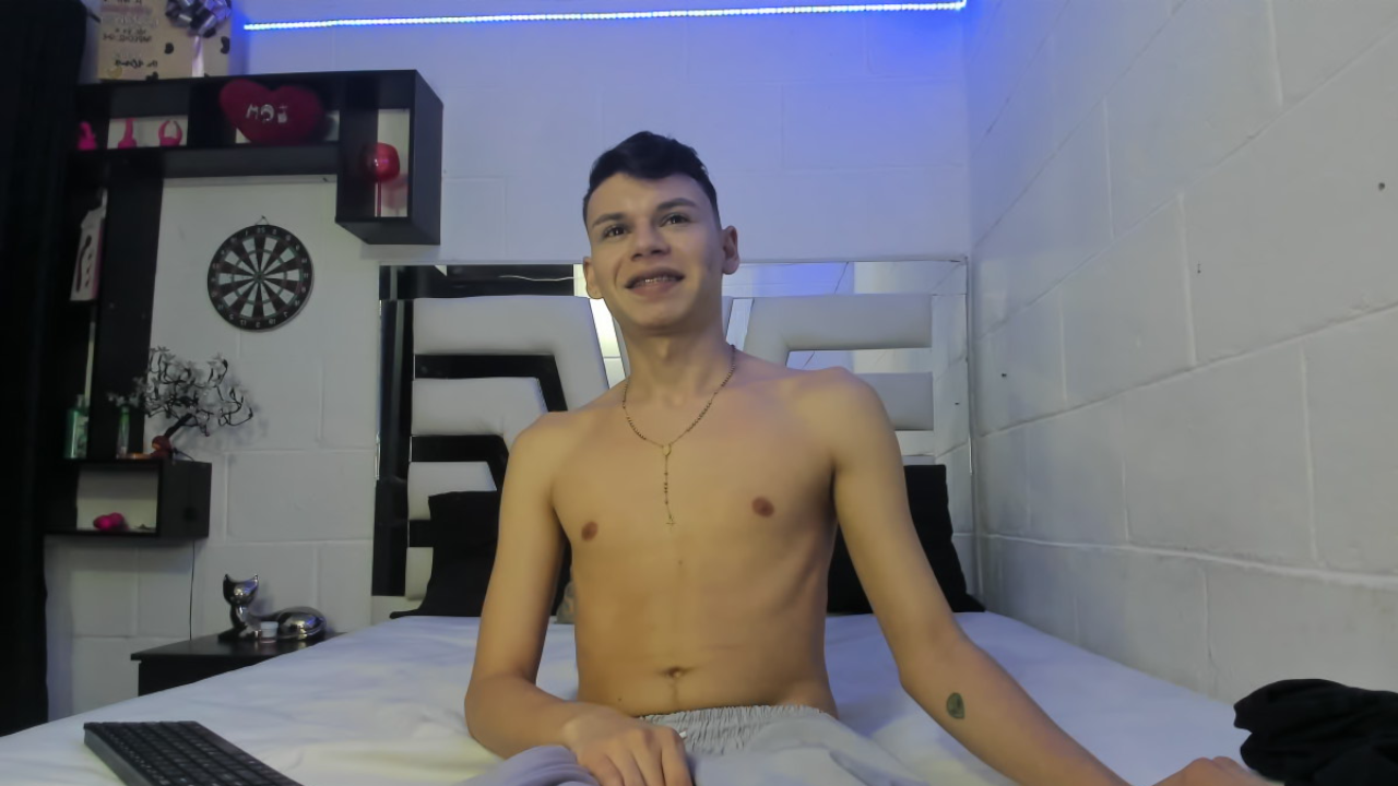 macg_bigcock