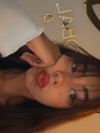 laylasaenz's webcam live show