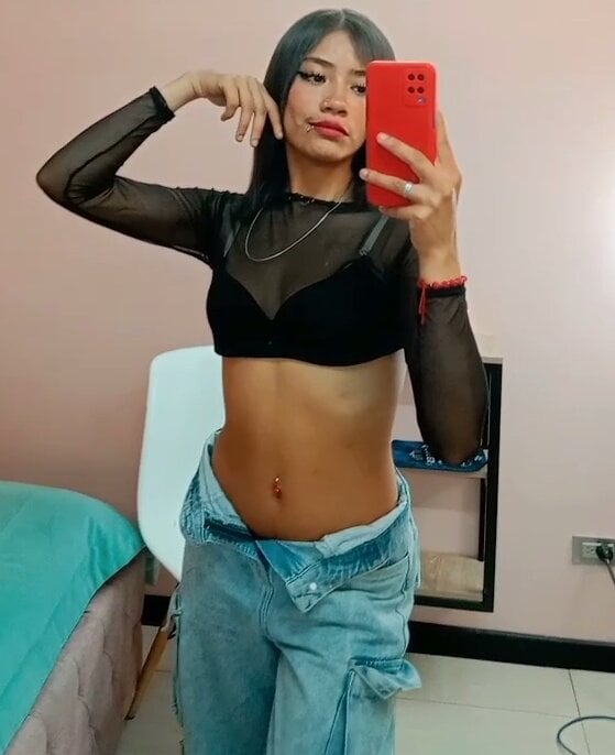 _Lexi_b profile