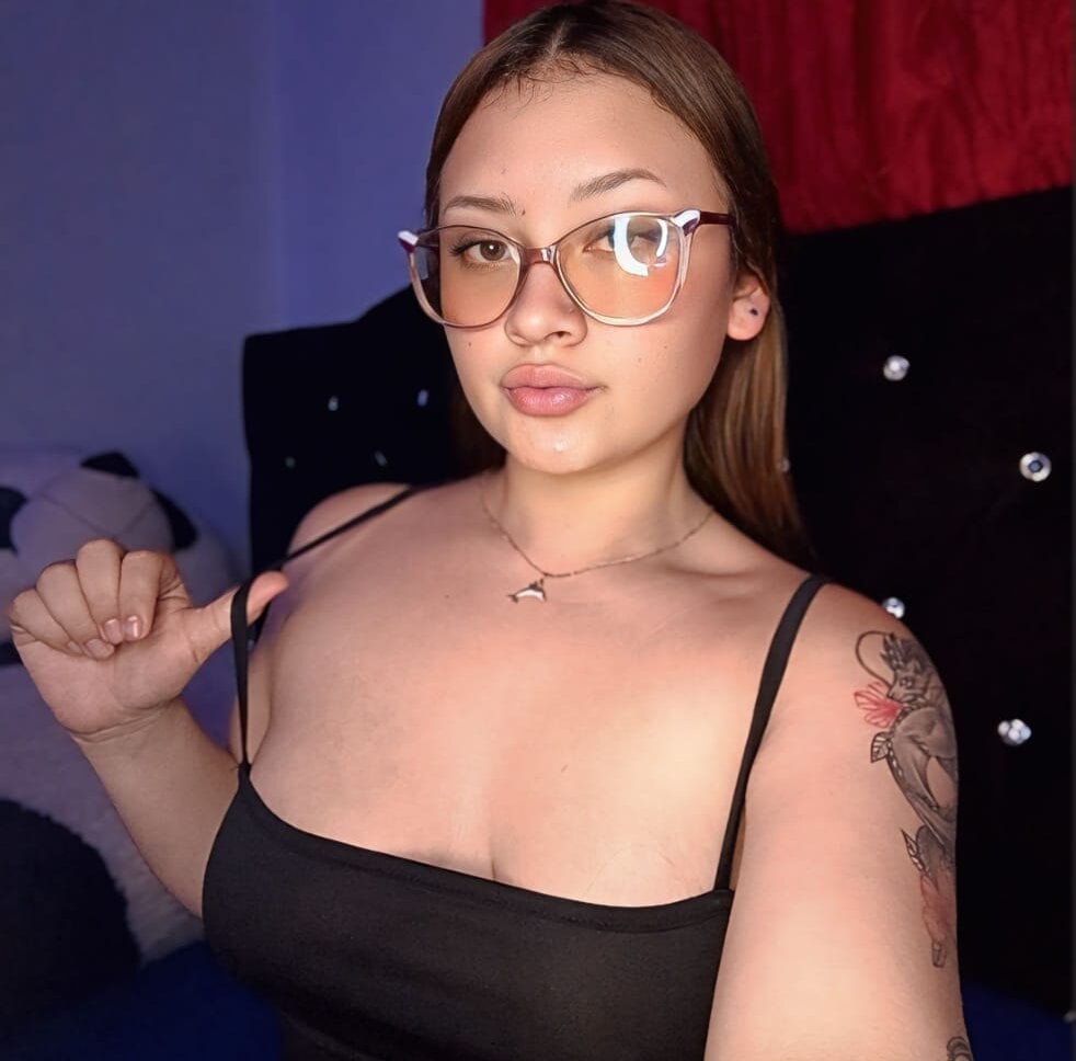 Violetta_evanss_ profile
