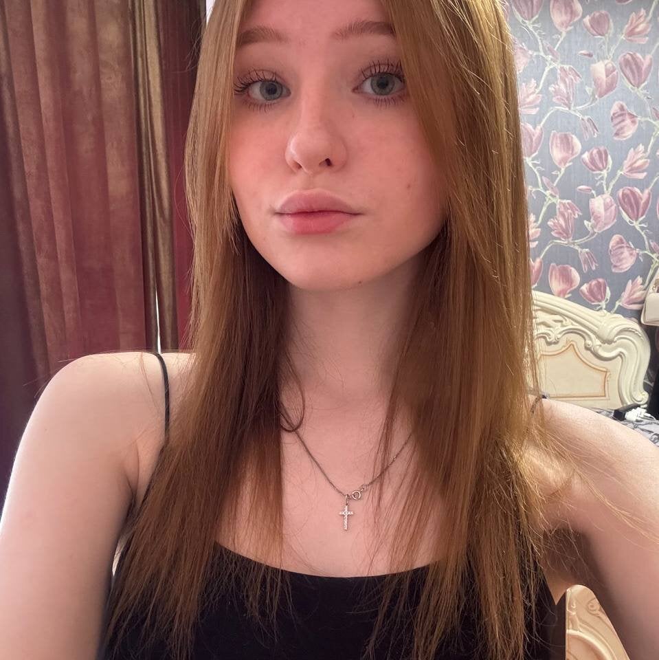 GwenFay's chat room