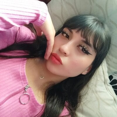 Roxane_white_ - Stripchat Teen Lovense Blowjob Girl 