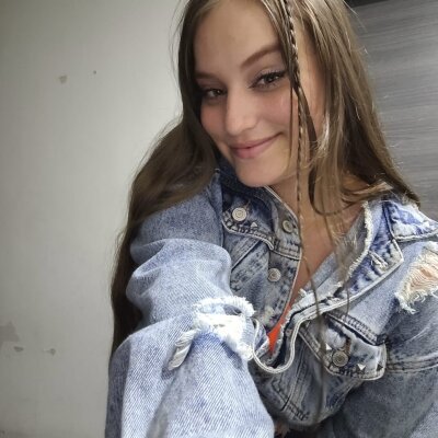 hasly_queen 🆓 adult webcam chat