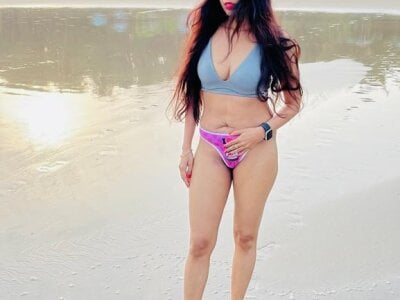 CharmingTania - double penetration milfs