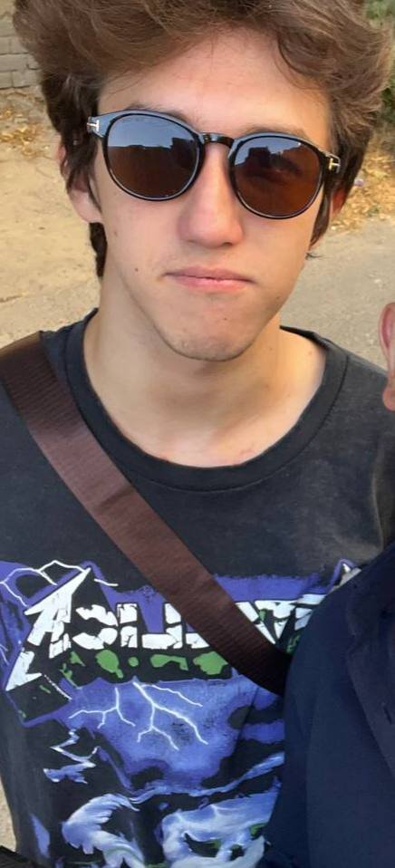 TylerBrookss' Offline XXX Chat