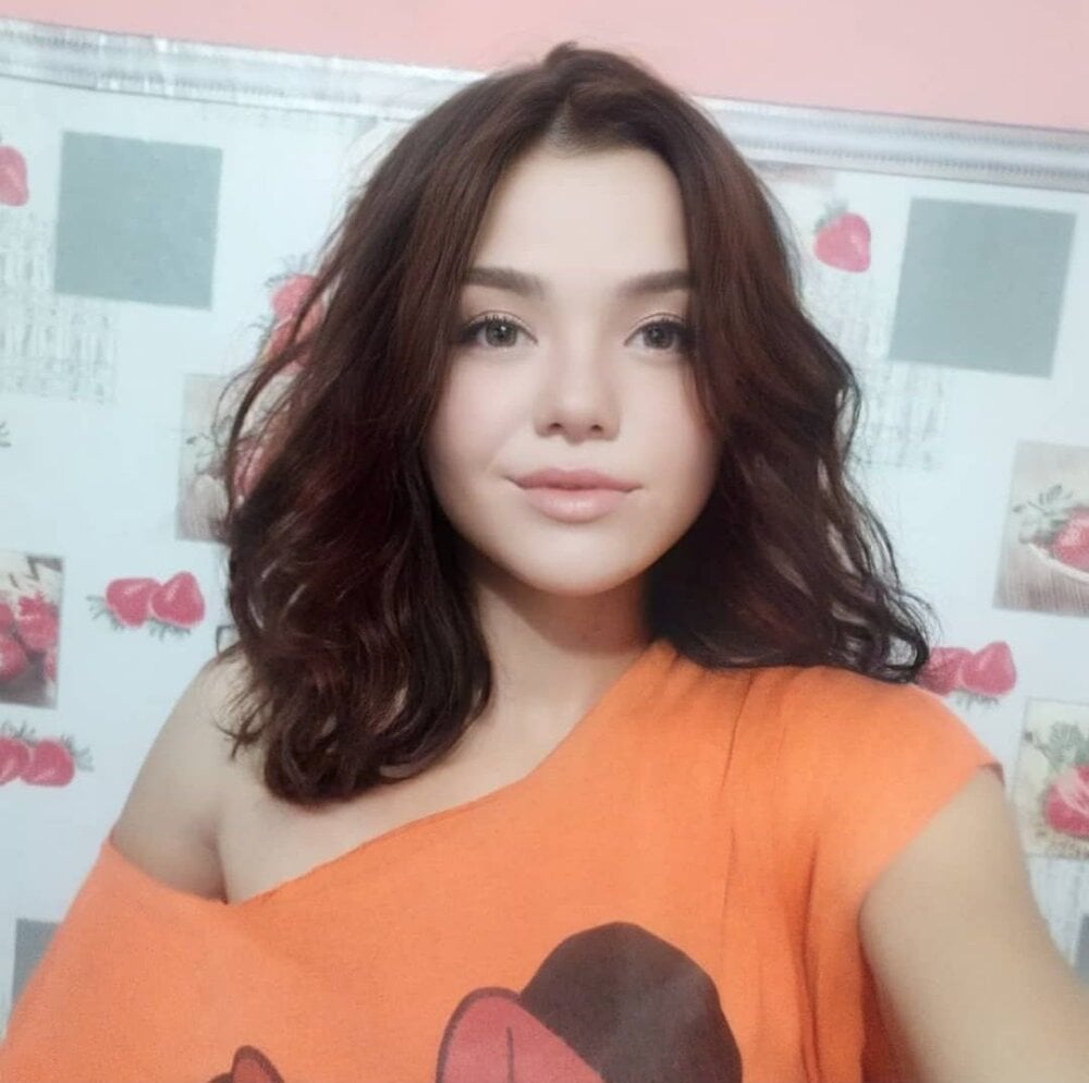 LiaRoses profile