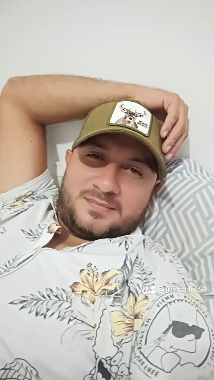 LATINO-HOT23