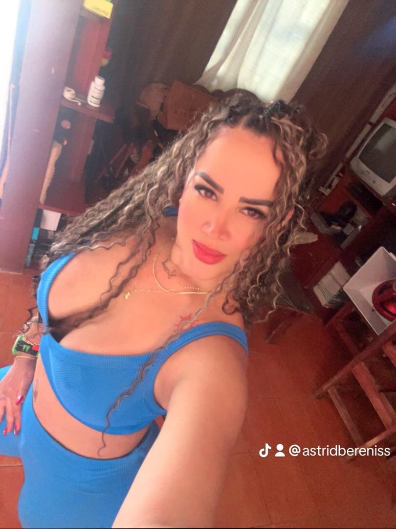 Naomi_07
