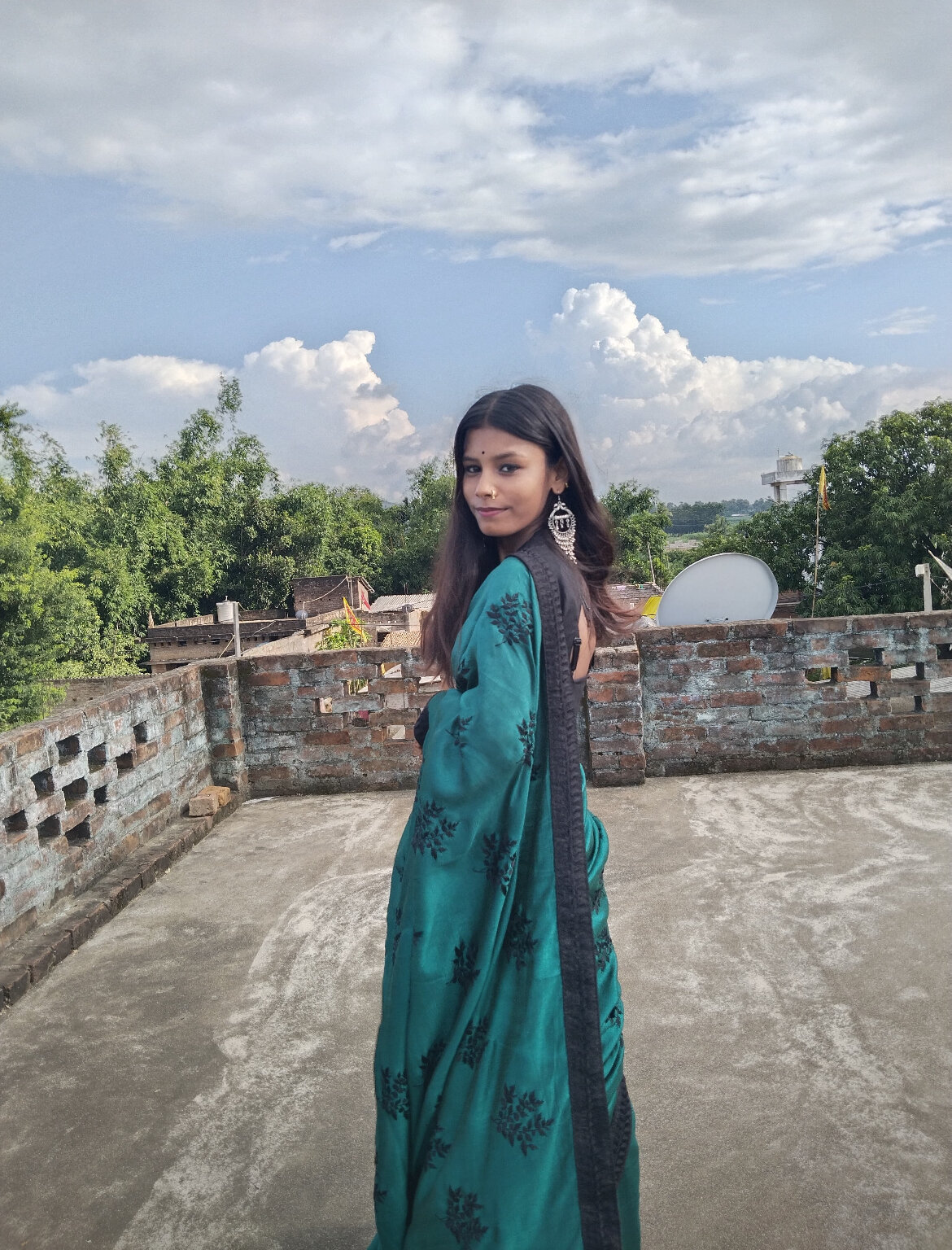 Ziddi-Shreya live webcam