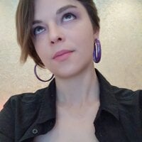 Sweety_Tannis' Offline Chat Room