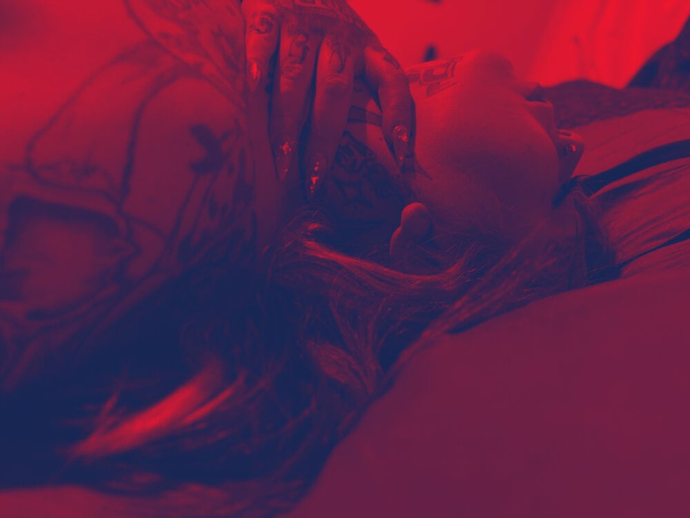 stripchat ouijamomma webcam profile pic via sexcam-girls.com