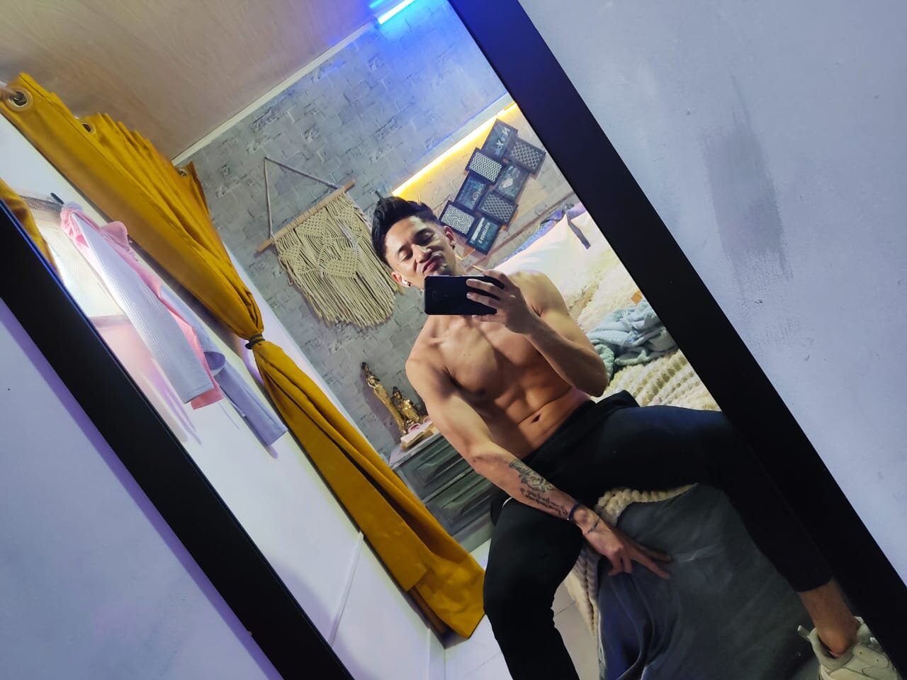 thekingofpleasure1