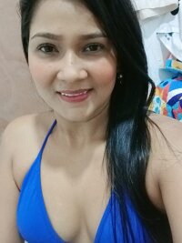 Ambar_cherry11's Offline XXX Chat