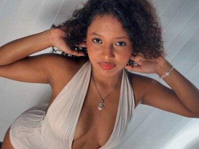 tayrana_banks on StripChat