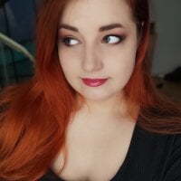 ChellWillTell's Offline Chat Room