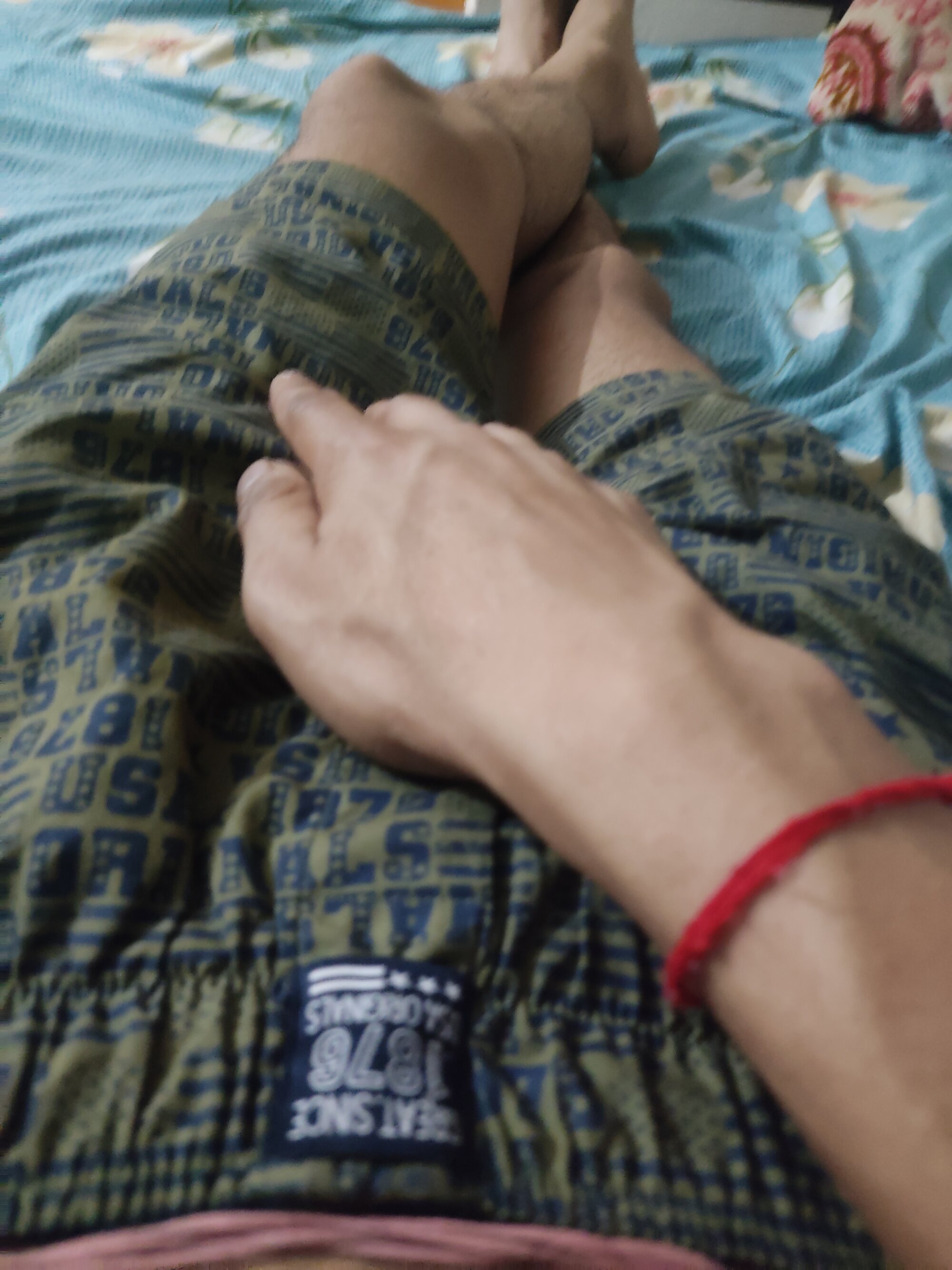 whitebullock live webcam