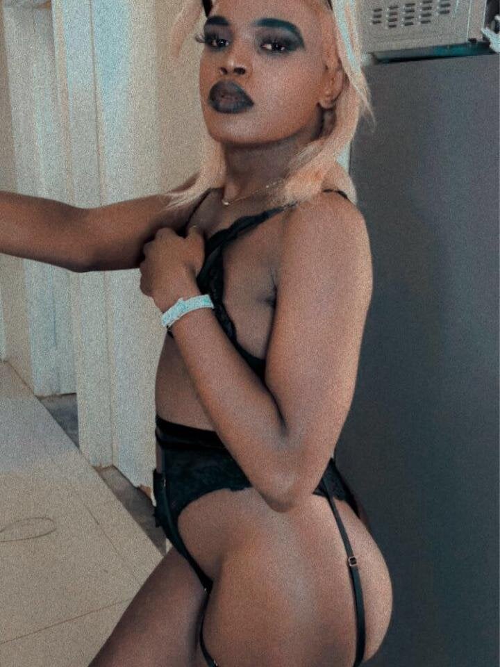 nubianblackdiamond96 from stripchat