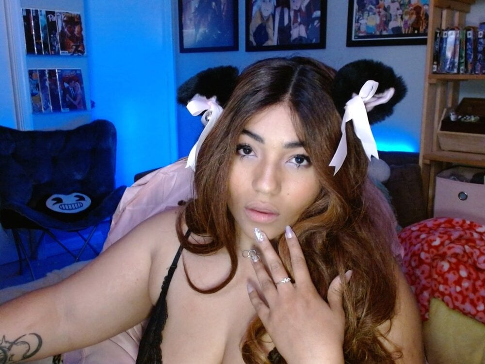 stripchat bbw_sexykitty webcam profile pic via watchgirlcam.com