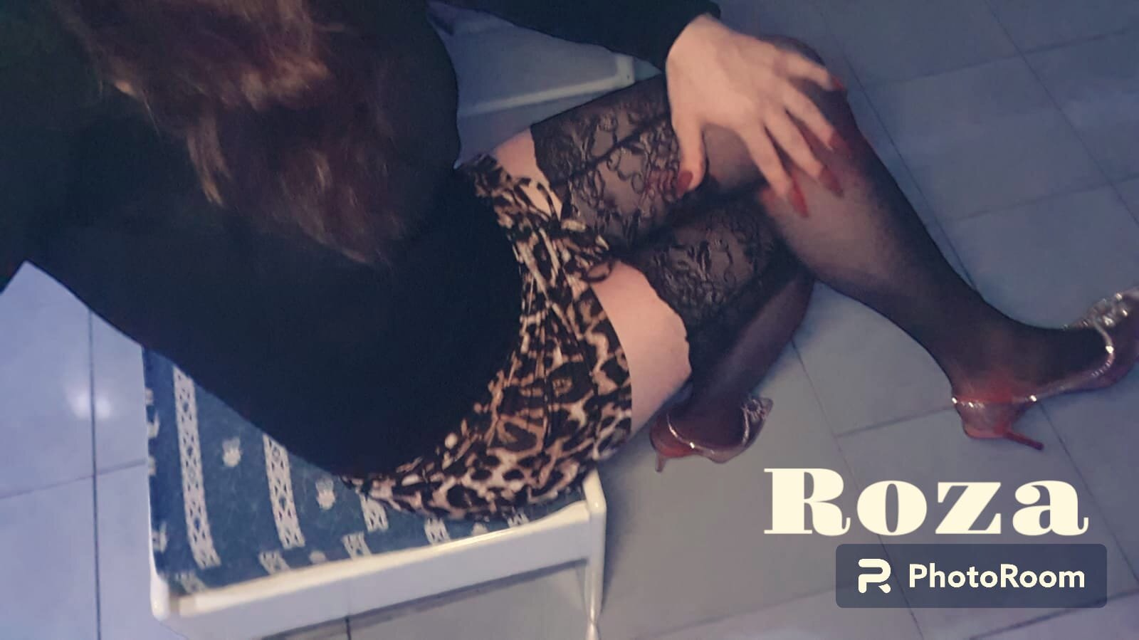 Milf_Roza