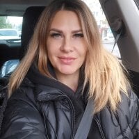 Ami_Lavs' Offline Chat Room