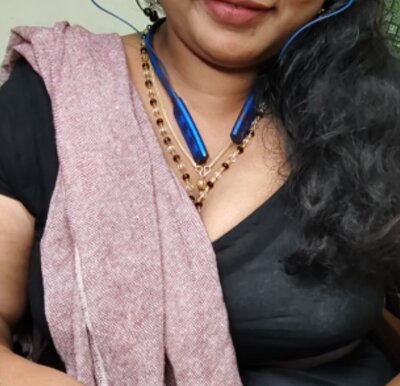 Malayali-pennu 🥙 online nude chat