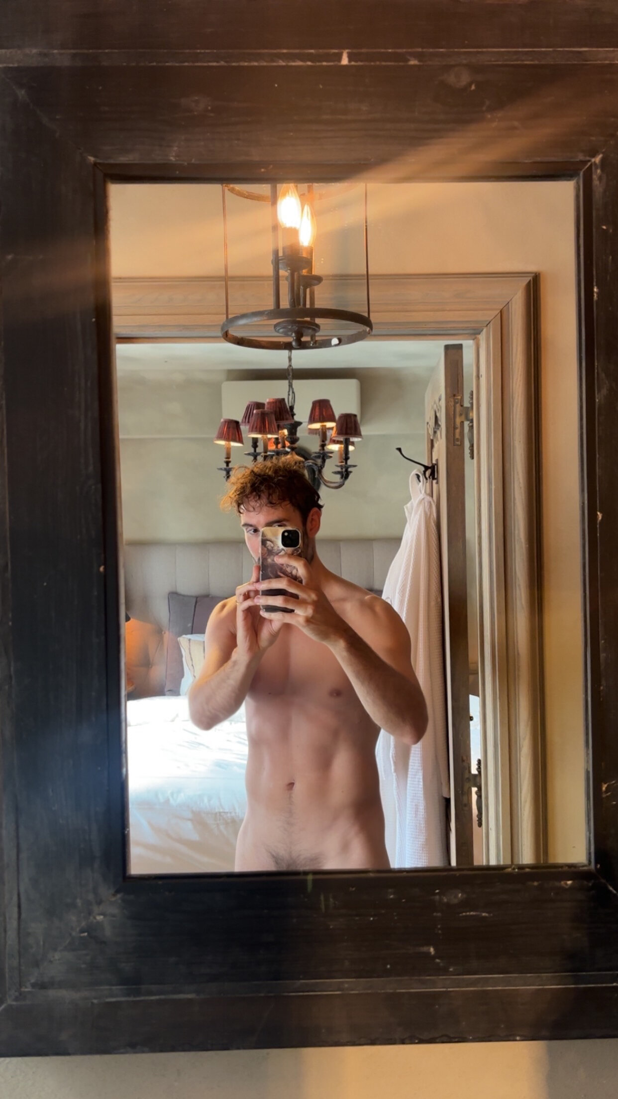 thomasnude1