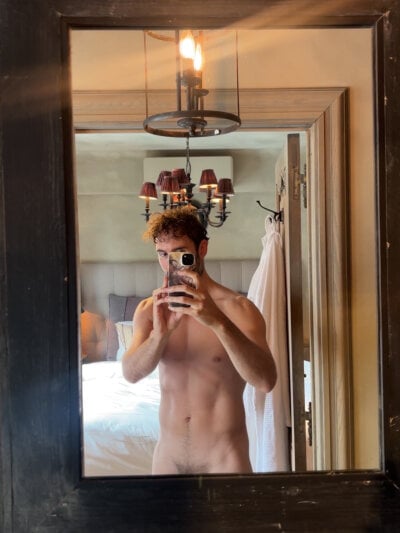Thomasnude1